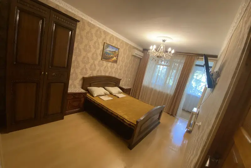 Двухкомнатная квартира с двумя жилыми лоджиями ул. Лазарева, д. 48