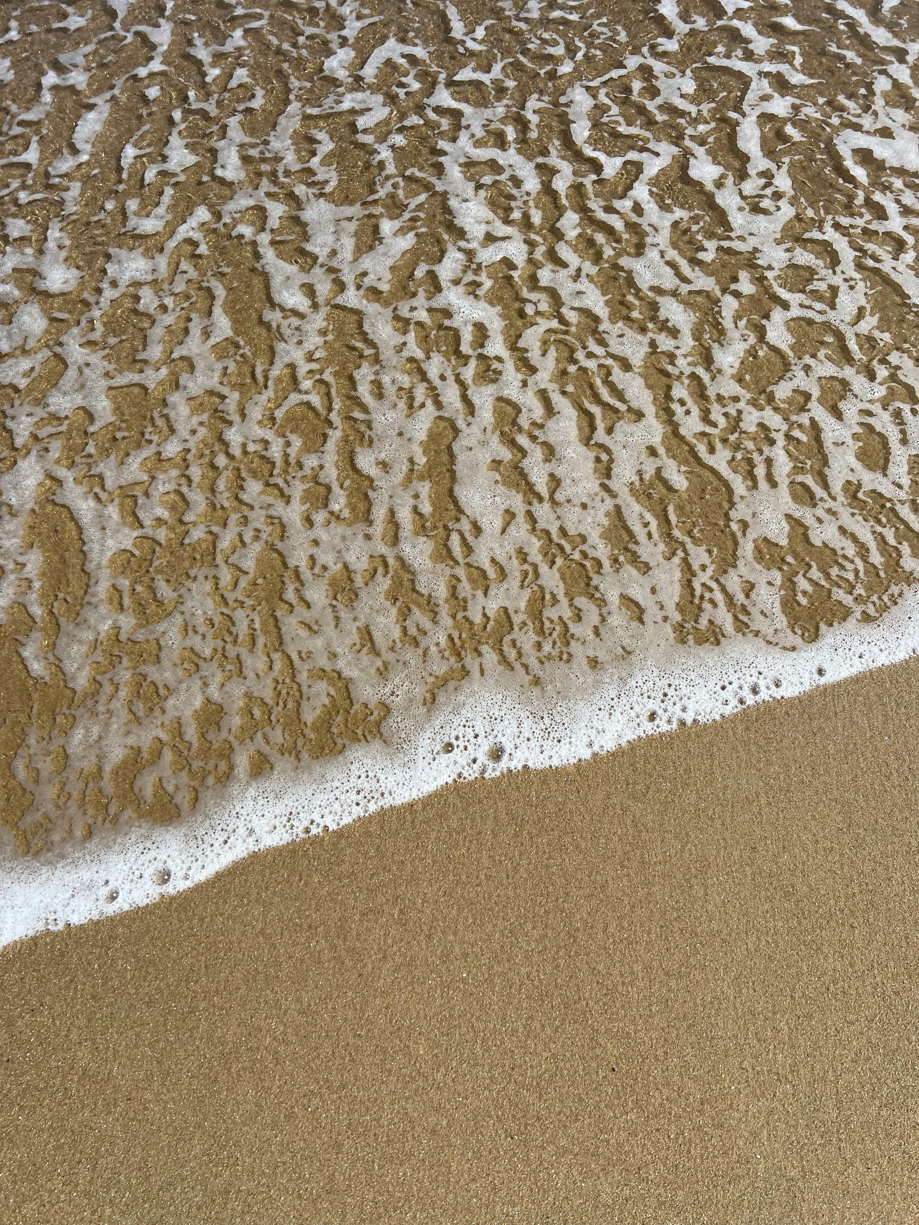 Для здешнего побережья характерен пологий вход в море. Источник: pexels.com