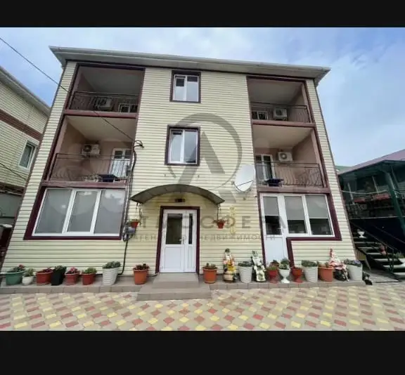 gallery_photo