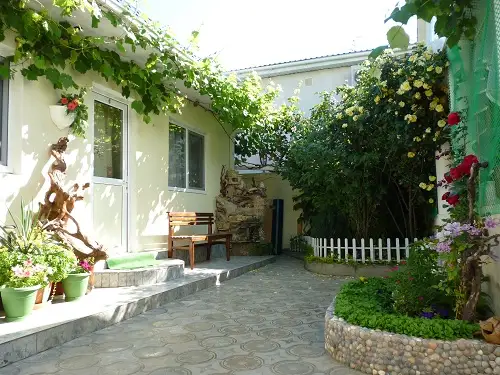 gallery_photo