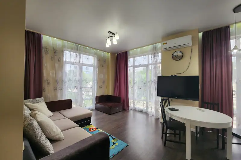 gallery_photo