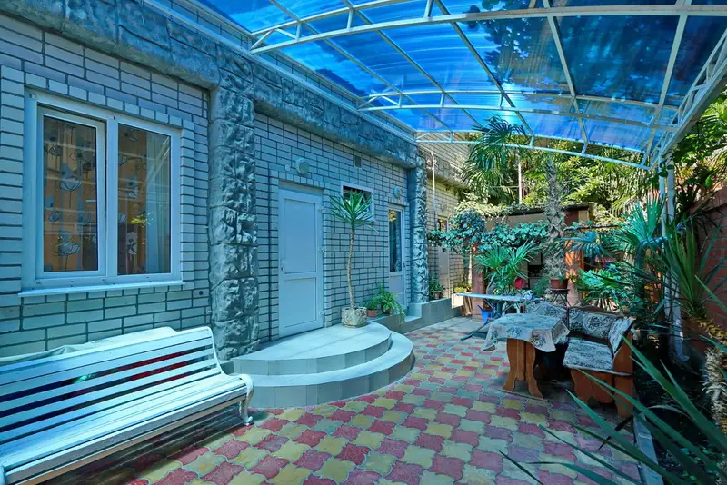 gallery_photo