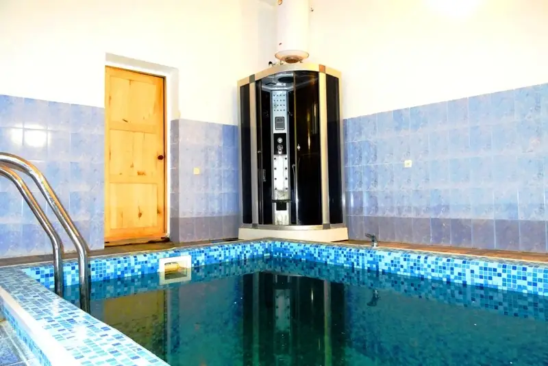 gallery_photo