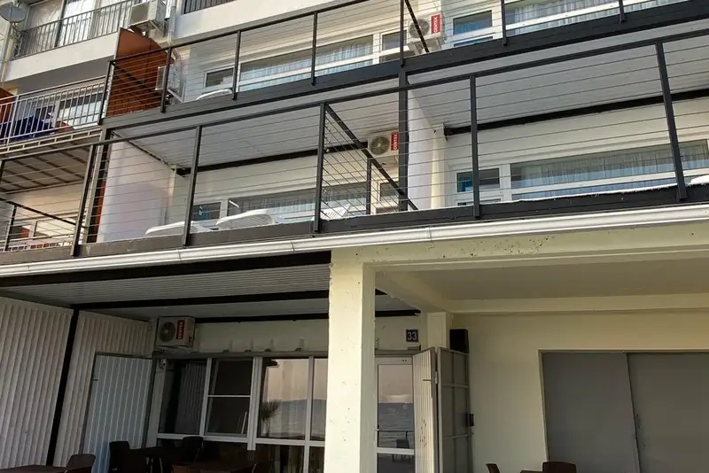 gallery_photo