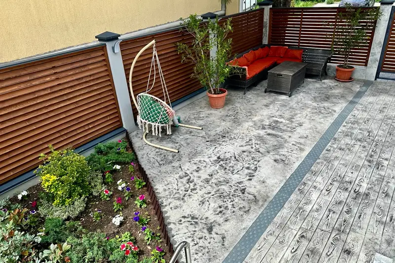 gallery_photo