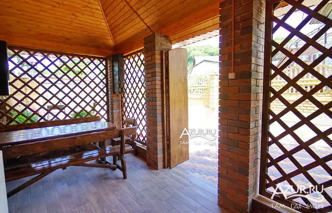 gallery_photo