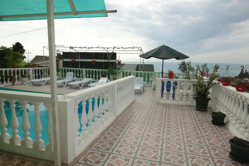 gallery_photo