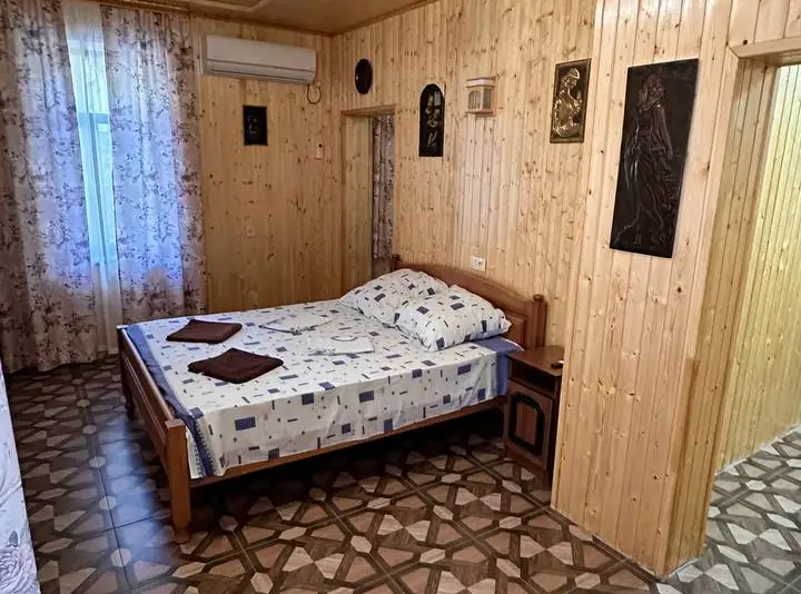 Двухкомнатная квартира, курорт Гагра