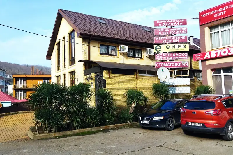 gallery_photo