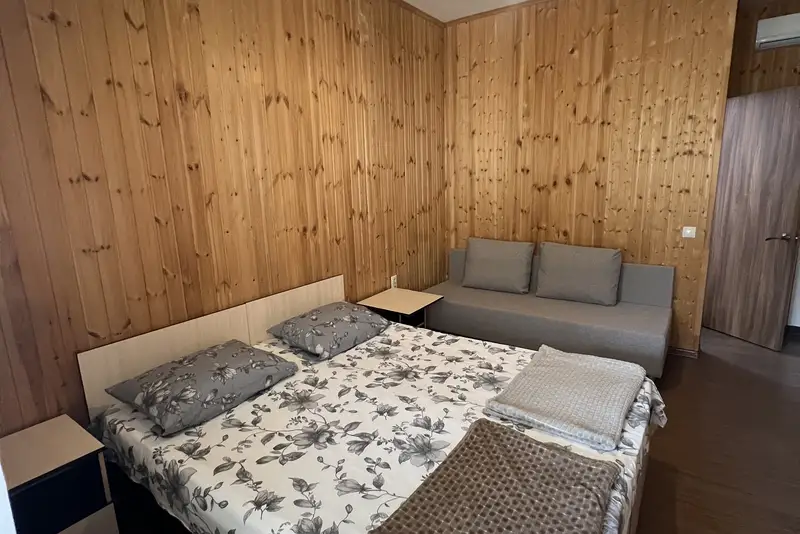 gallery_photo