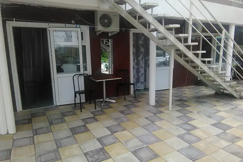 gallery_photo