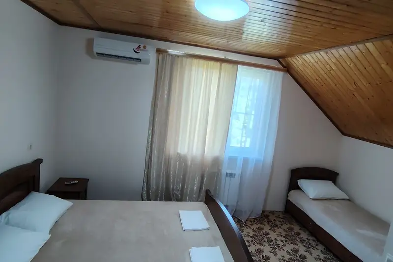 gallery_photo