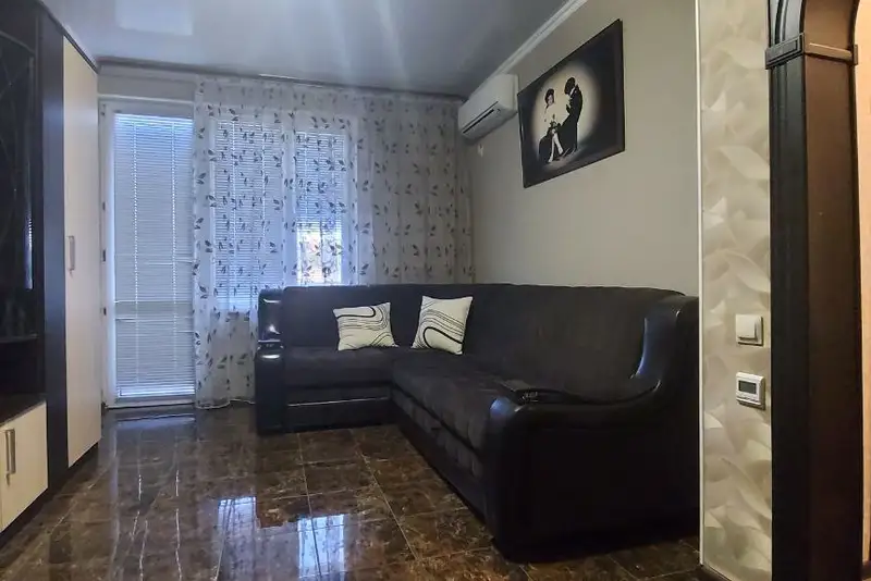 gallery_photo