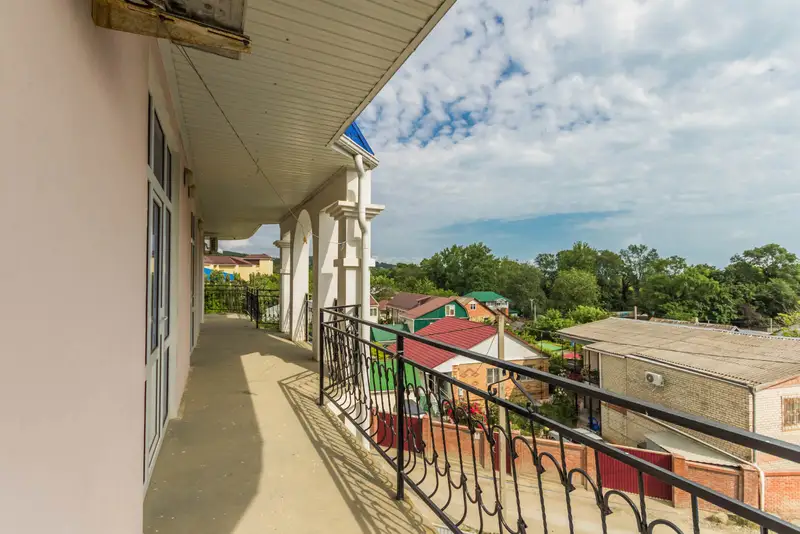gallery_photo