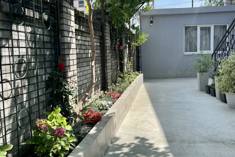gallery_photo