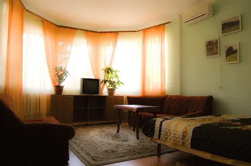 gallery_photo