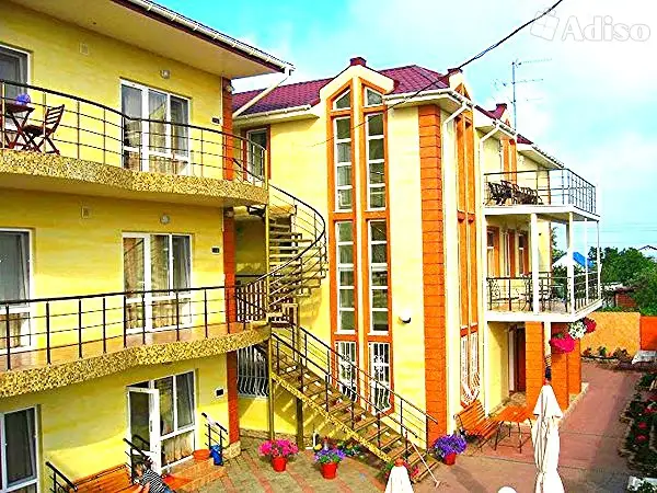 Отель "Адам и Ева" Курорт Затока, участок 231 