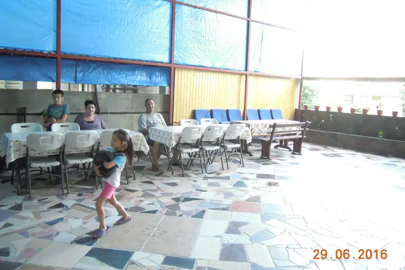 gallery_photo