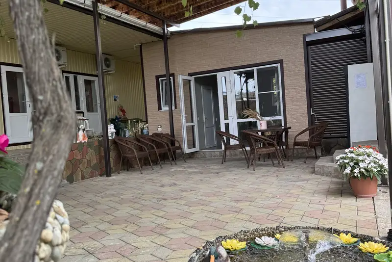 gallery_photo