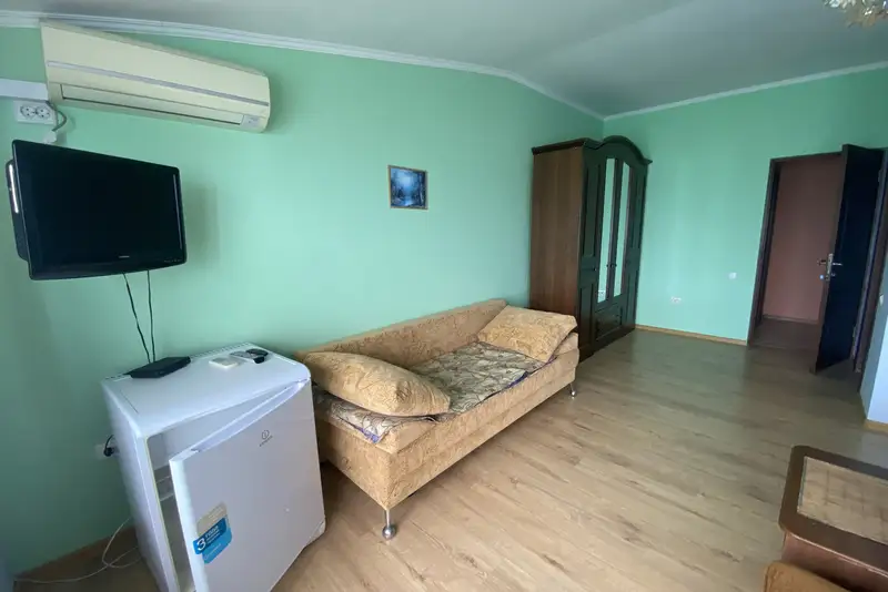 gallery_photo