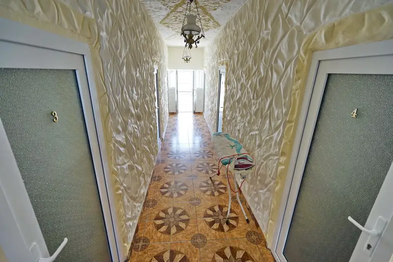 gallery_photo