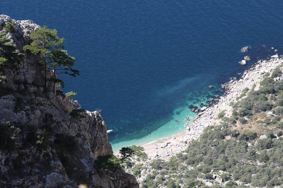 Вид сверху на пляж Затерянный мир&nbsp;— идеальная картинка курортного рая. Источник: Павел Мартыненков