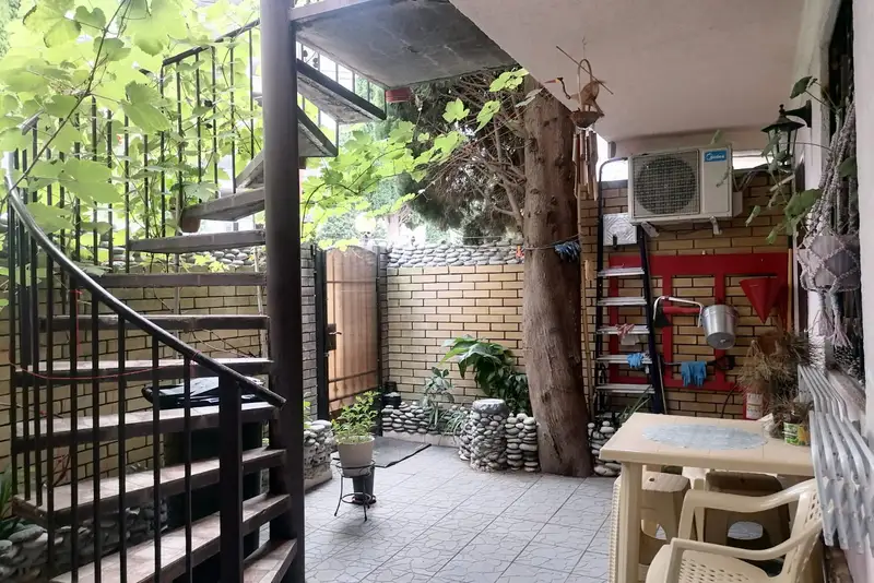 gallery_photo