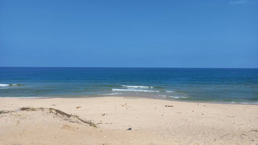 Море в этой части Должанки чистое и лазурное. Источник:&nbsp;unsplash.com