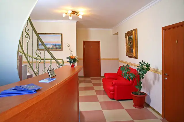 gallery_photo