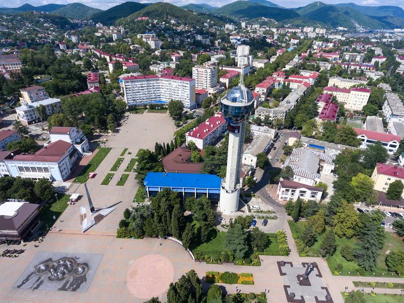 Туапсе подойдет тем, кто не привык менять городской формат на поселковый. Источник: Lori.ru