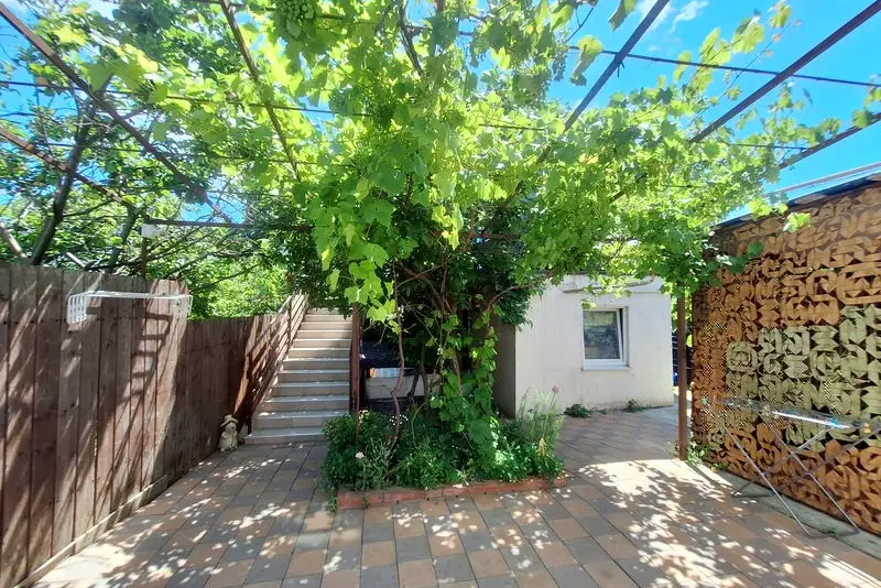 gallery_photo