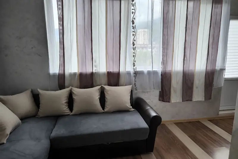 gallery_photo