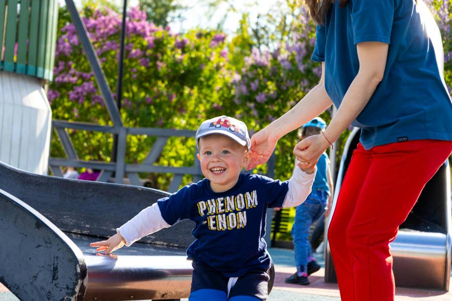 Дети смогут поиграть в парке. Источник:&nbsp;pexels.com