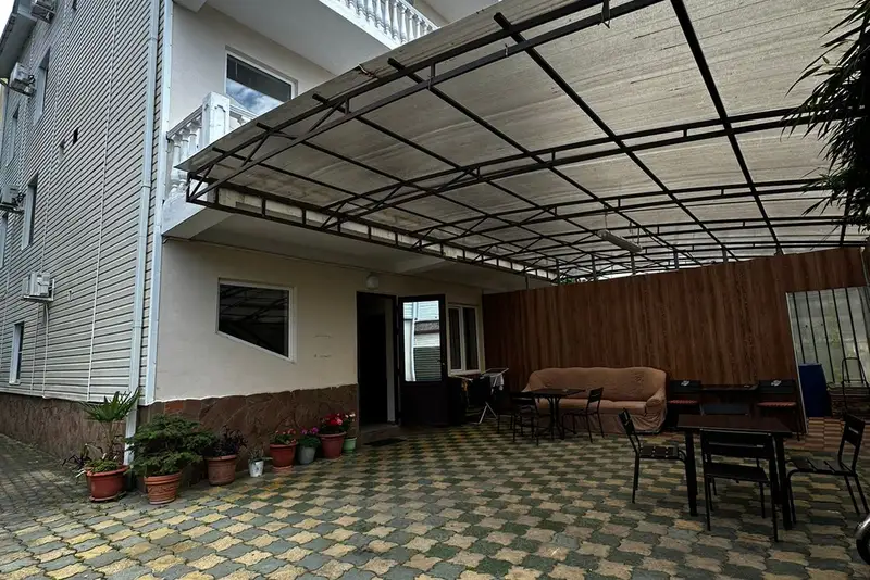 gallery_photo