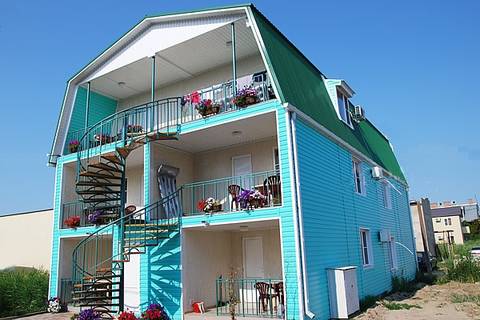 Гостевой дом «Чайка» ул. Морская, д. 33 (б/о «Кавказ»)