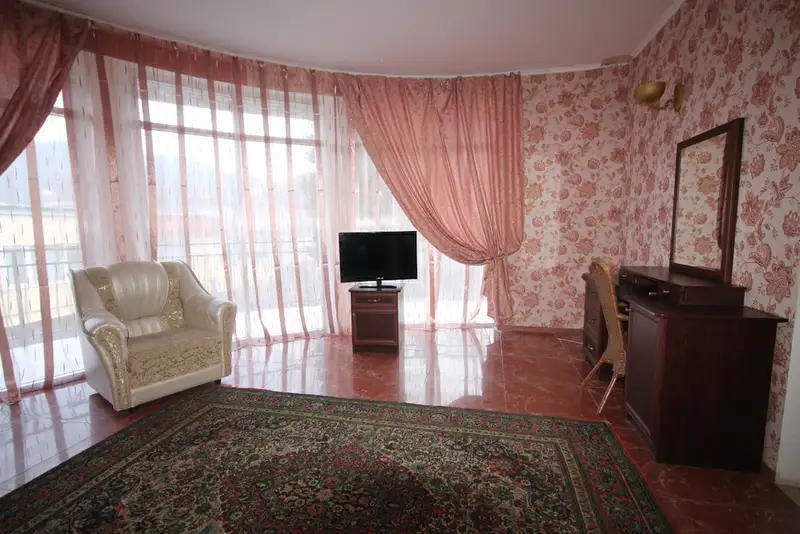 gallery_photo