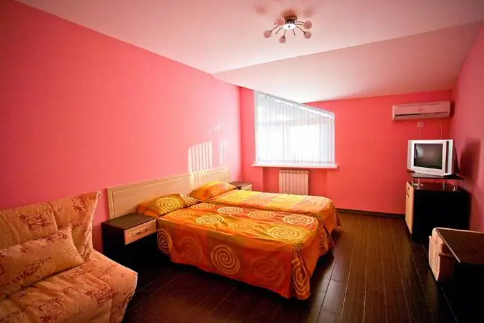 gallery_photo