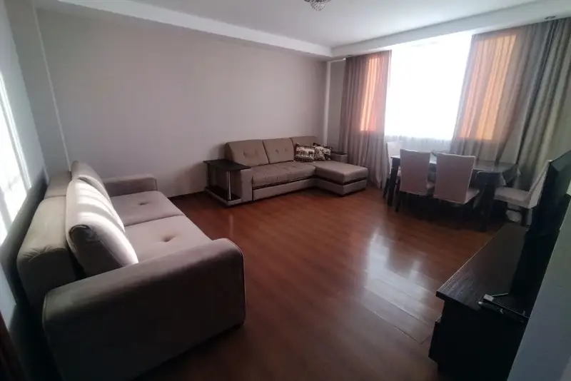gallery_photo