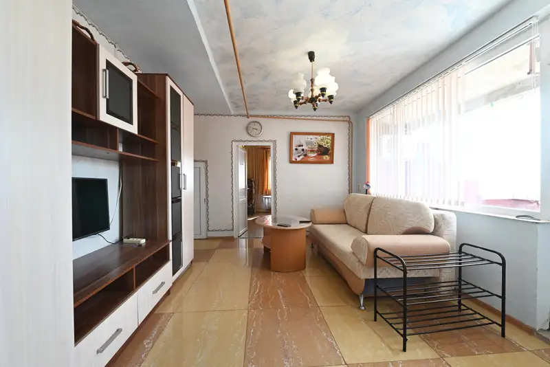 gallery_photo