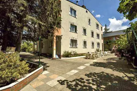gallery_photo