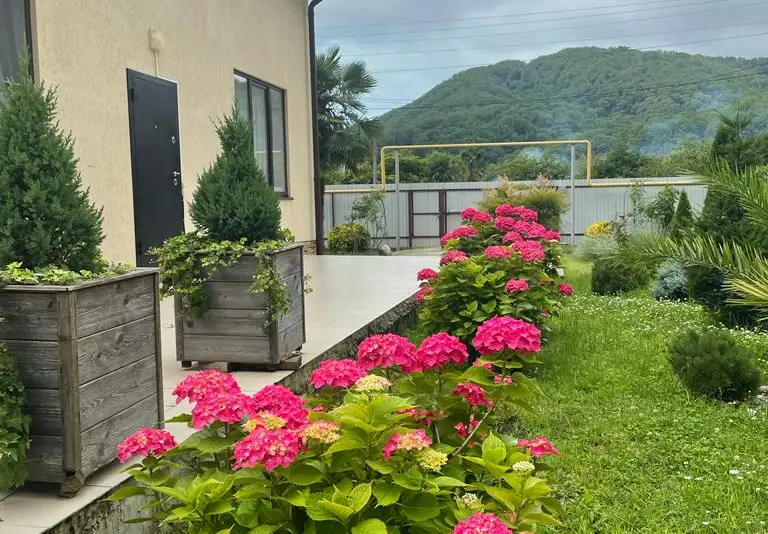 gallery_photo