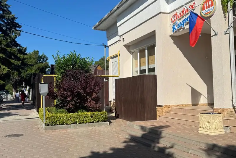 gallery_photo