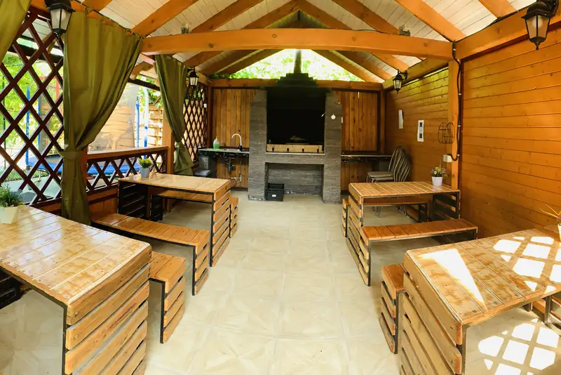 gallery_photo
