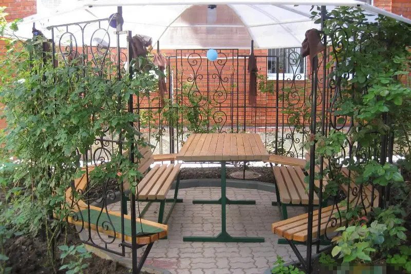 gallery_photo