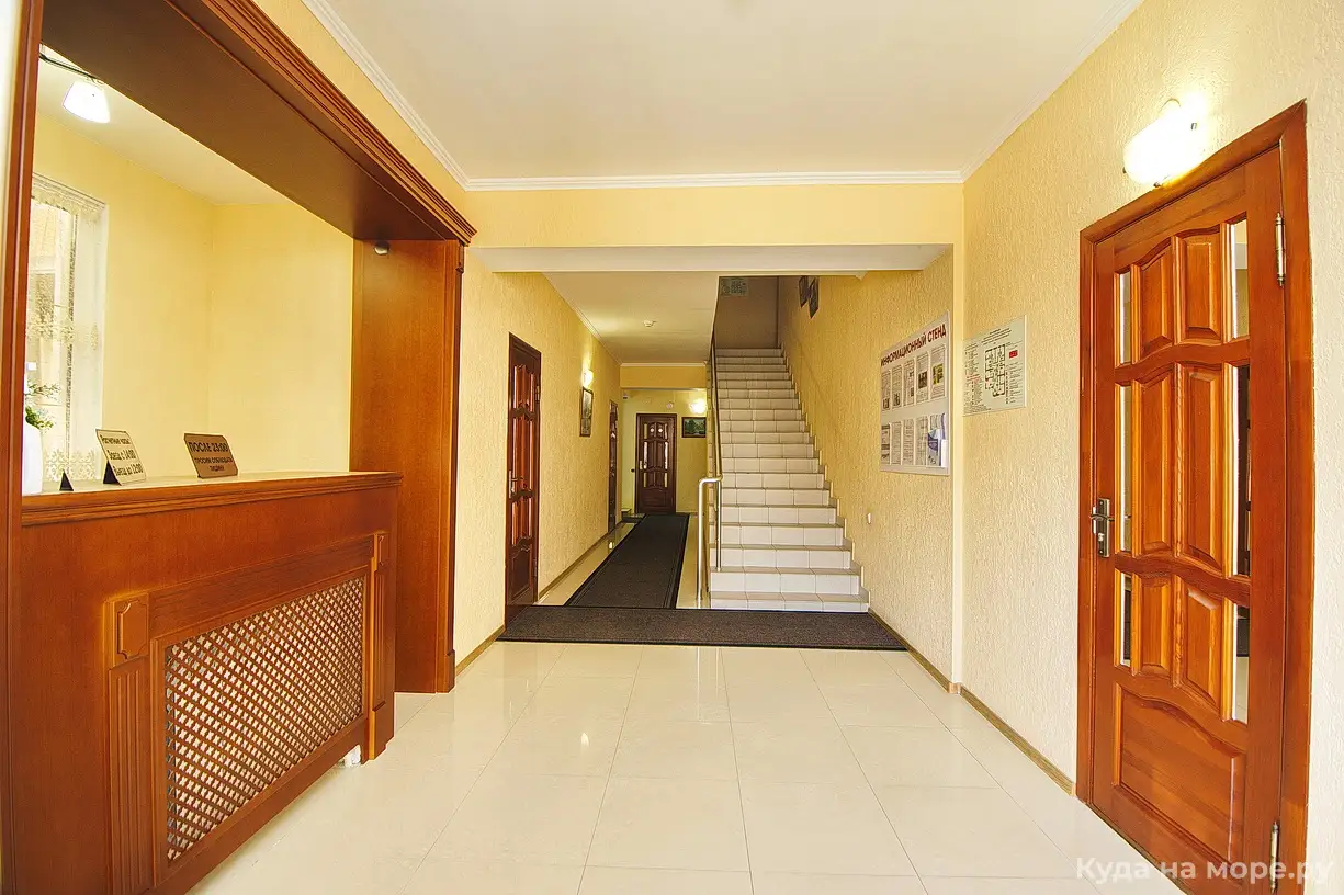 gallery_photo