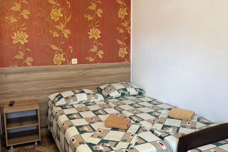gallery_photo
