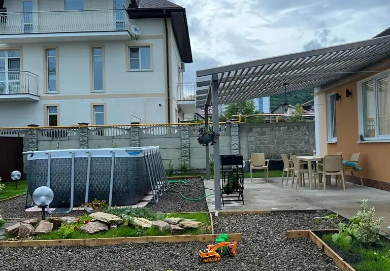 gallery_photo