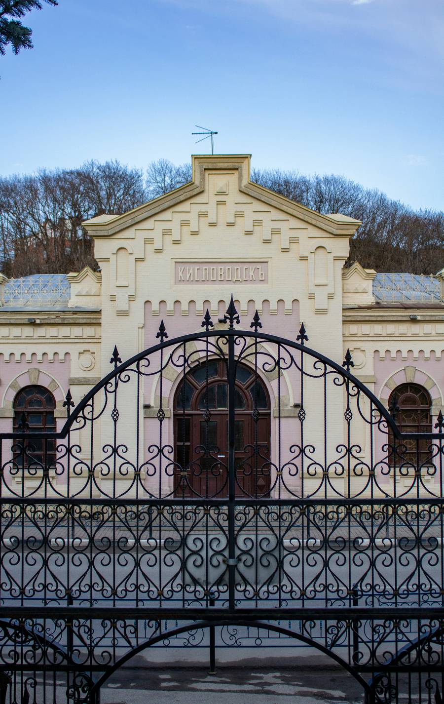 Северо-Кавказская государственная филармония им. В.И. Сафонова. Источник:&nbsp;unsplash.com