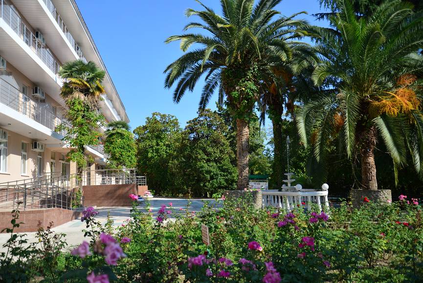 Летний Лоо. Источник: фотобанк Лори