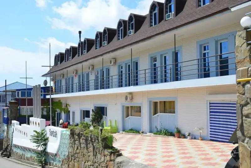 Гостиница «Борсаак» мкр 2, д. 6/16